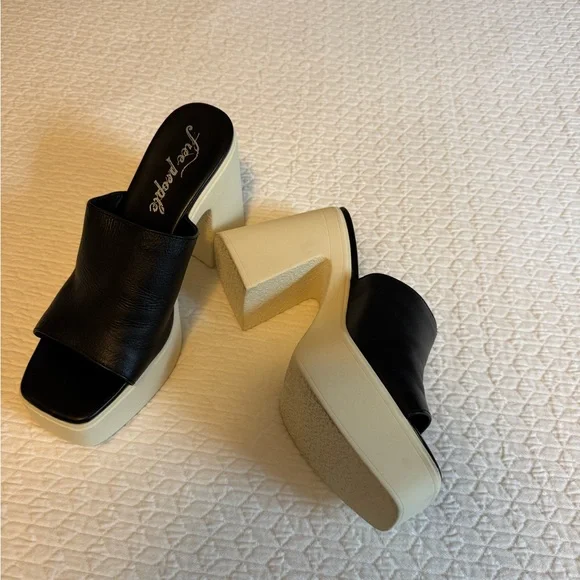 Free People Black and Cream Heeled Mules - Picture 4 of 7